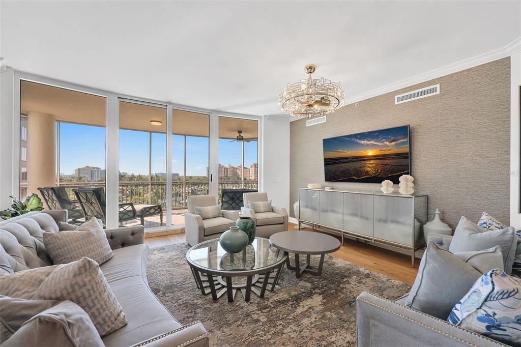 На продажу: $2,995,000 (3 спален, 3 ванн, 3514 Квадратных фут)