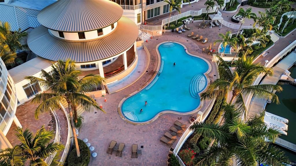 На продажу: $2,995,000 (3 спален, 3 ванн, 3514 Квадратных фут)