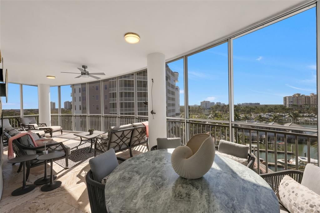 На продажу: $2,995,000 (3 спален, 3 ванн, 3514 Квадратных фут)