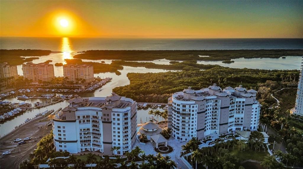 На продажу: $2,995,000 (3 спален, 3 ванн, 3514 Квадратных фут)