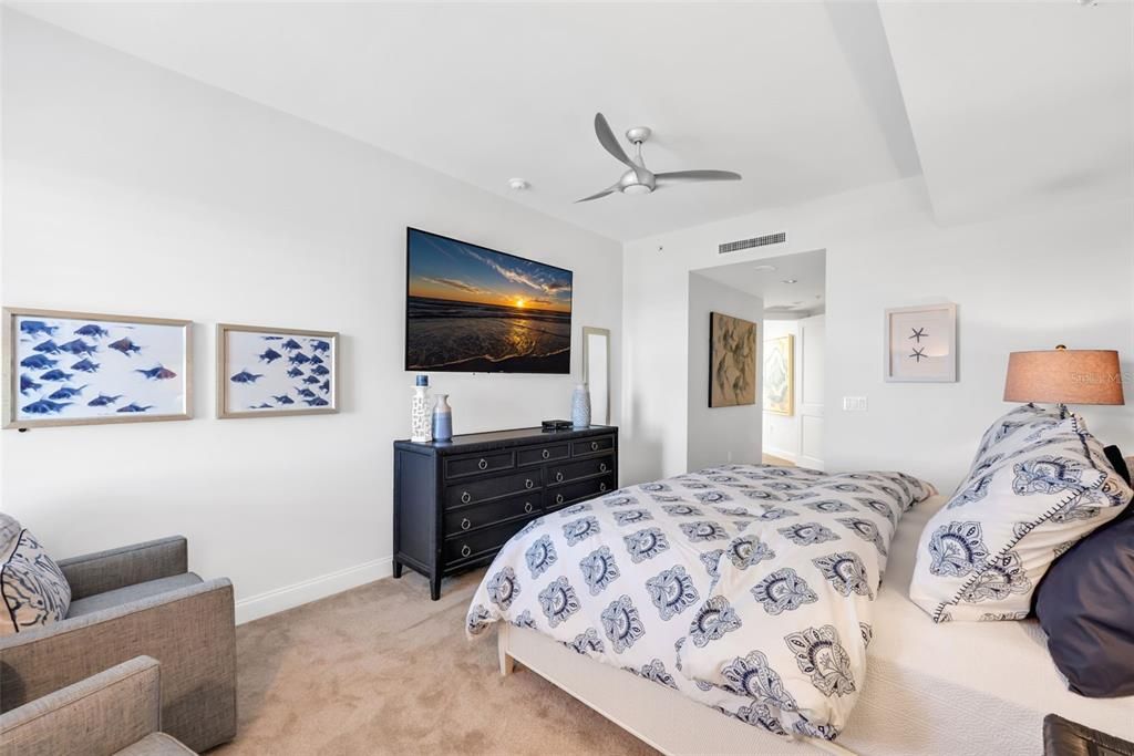 На продажу: $2,995,000 (3 спален, 3 ванн, 3514 Квадратных фут)