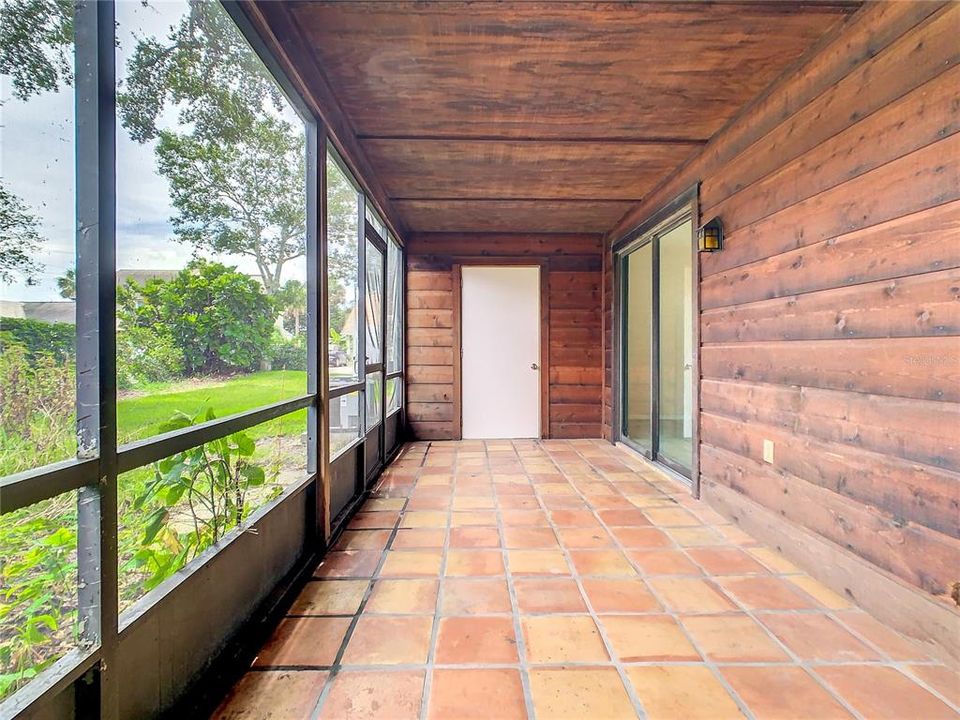 En Venta: $200,000 (2 camas, 2 baños, 1008 Pies cuadrados)