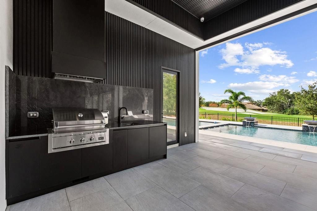 For Sale: $7,250,000 (5 beds, 6 baths, 7099 Square Feet)