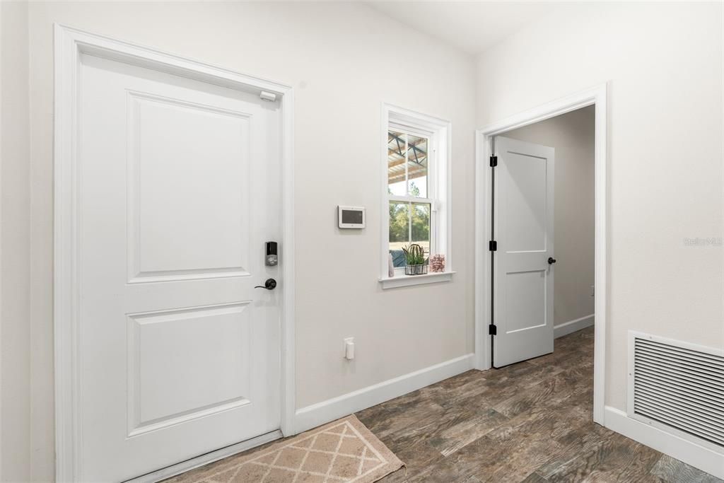 For Sale: $610,000 (4 beds, 2 baths, 2156 Square Feet)