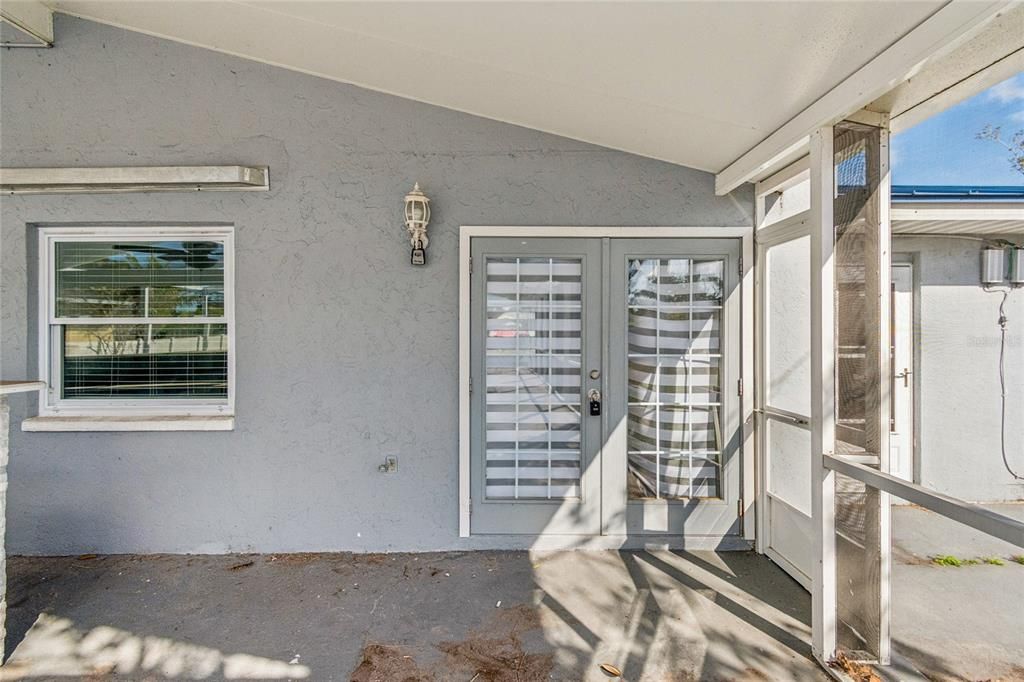Activo con contrato: $599,900 (4 camas, 3 baños, 2430 Pies cuadrados)