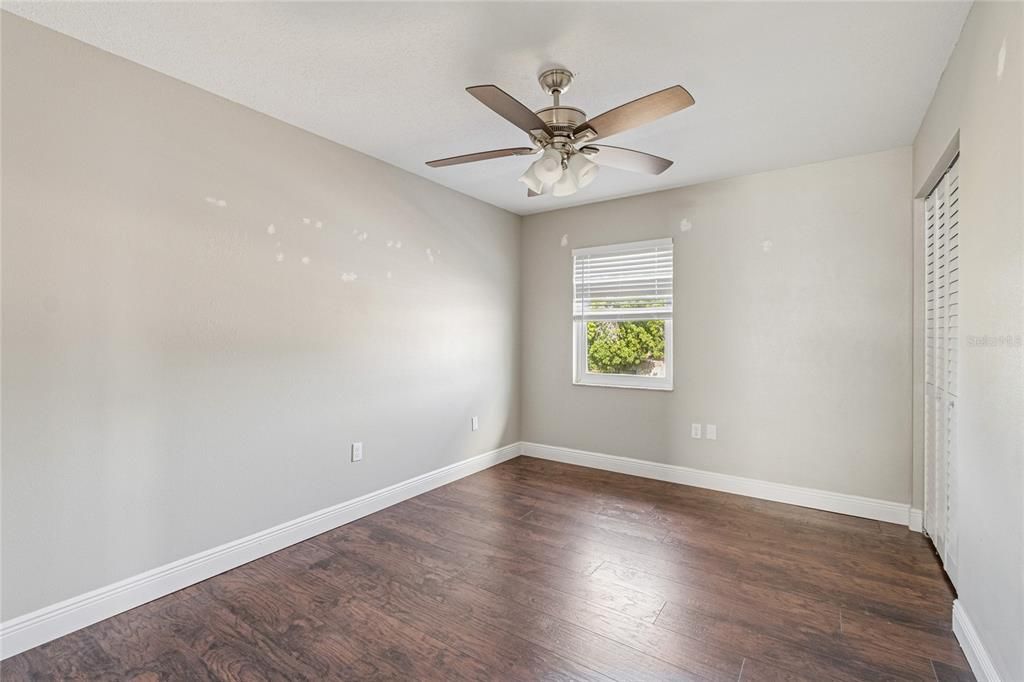 Activo con contrato: $599,900 (4 camas, 3 baños, 2430 Pies cuadrados)