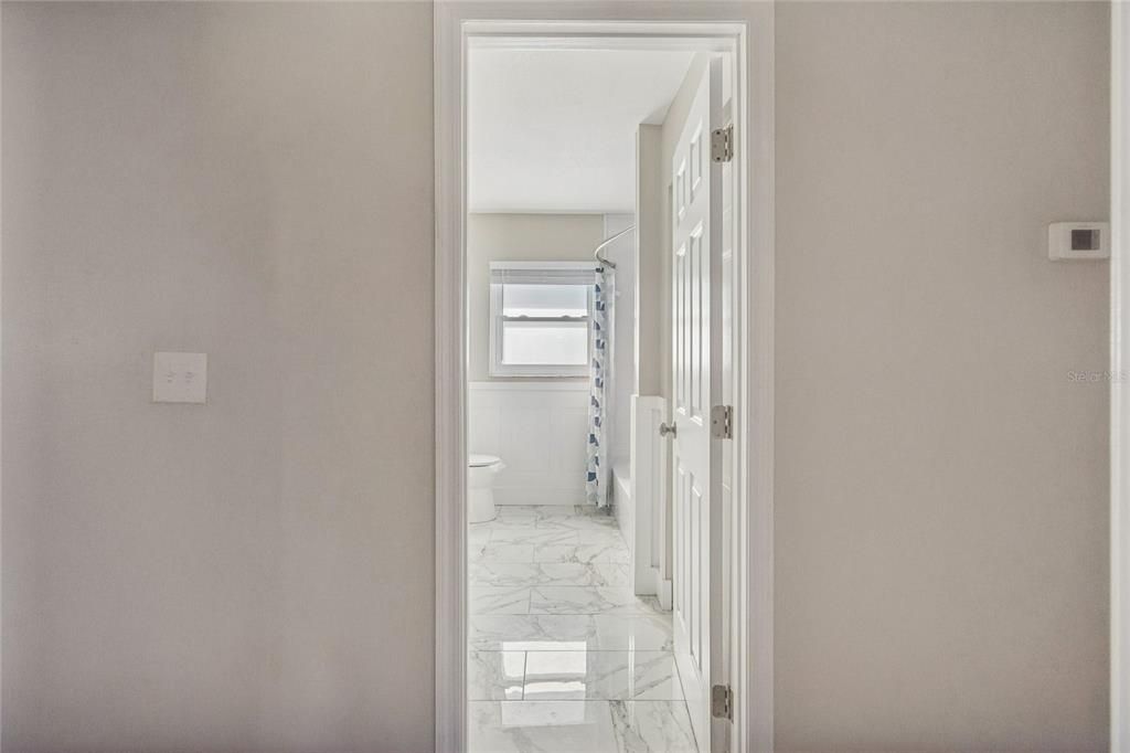 Activo con contrato: $599,900 (4 camas, 3 baños, 2430 Pies cuadrados)