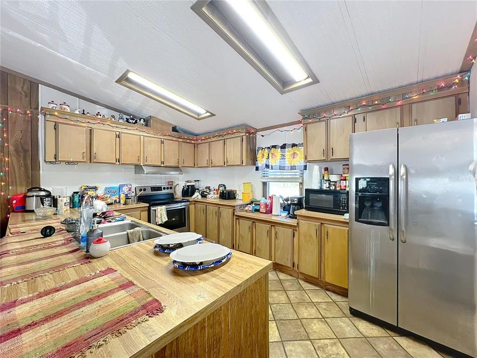 На продажу: $165,000 (3 спален, 2 ванн, 1680 Квадратных фут)
