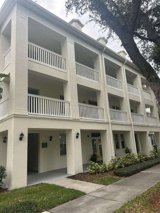 Activo con contrato: $227,000 (1 camas, 1 baños, 792 Pies cuadrados)