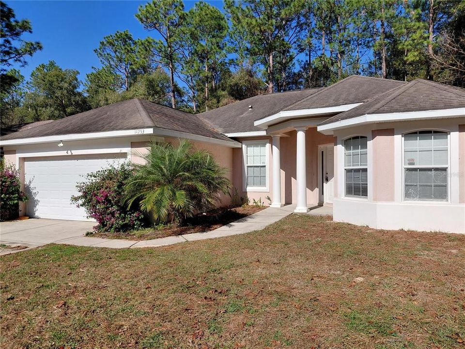 Recently Rented: $1,850 (4 beds, 3 baths, 2142 Square Feet)