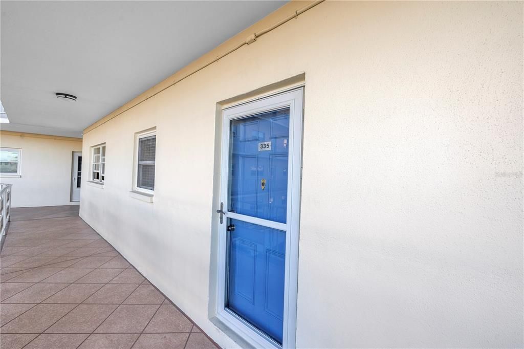 Active With Contract: $2,600 (2 beds, 2 baths, 1350 Square Feet)