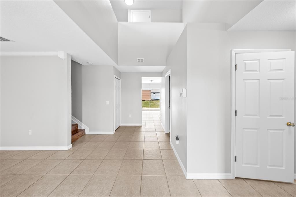 En Venta: $424,000 (4 camas, 2 baños, 2822 Pies cuadrados)