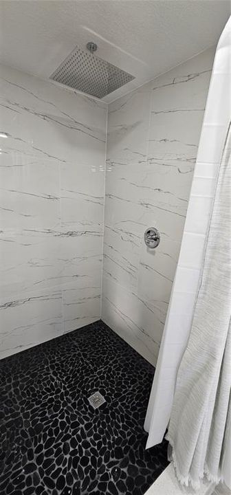 En Renta: $4,400 (3 camas, 2 baños, 2269 Pies cuadrados)
