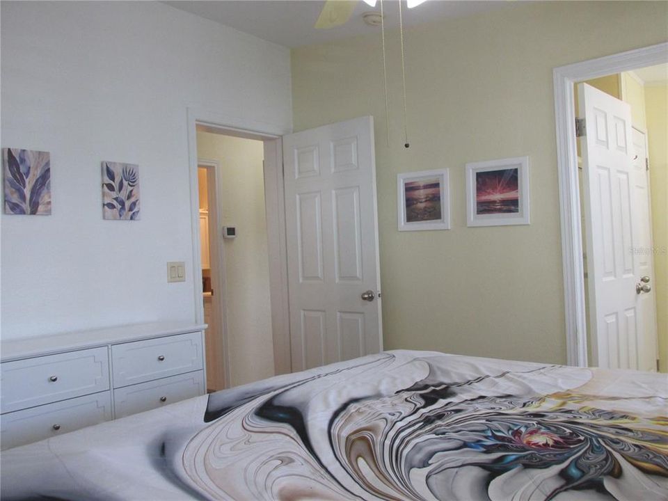 En Venta: $187,000 (2 camas, 2 baños, 1008 Pies cuadrados)