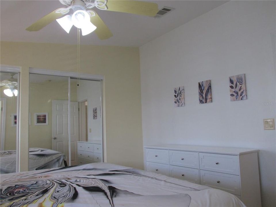 En Venta: $187,000 (2 camas, 2 baños, 1008 Pies cuadrados)