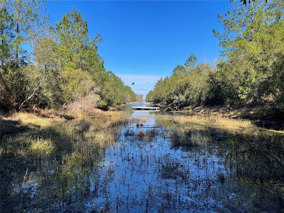 For Sale: $1,500,000 (28.49 acres)