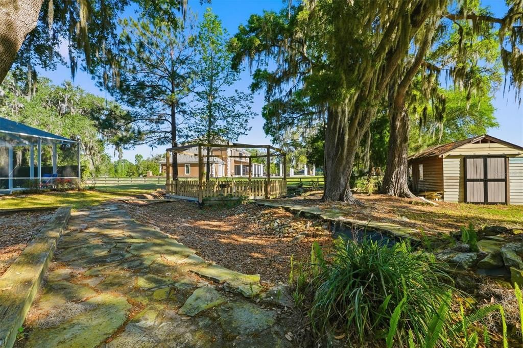 For Sale: $950,000 (3 beds, 2 baths, 2060 Square Feet)