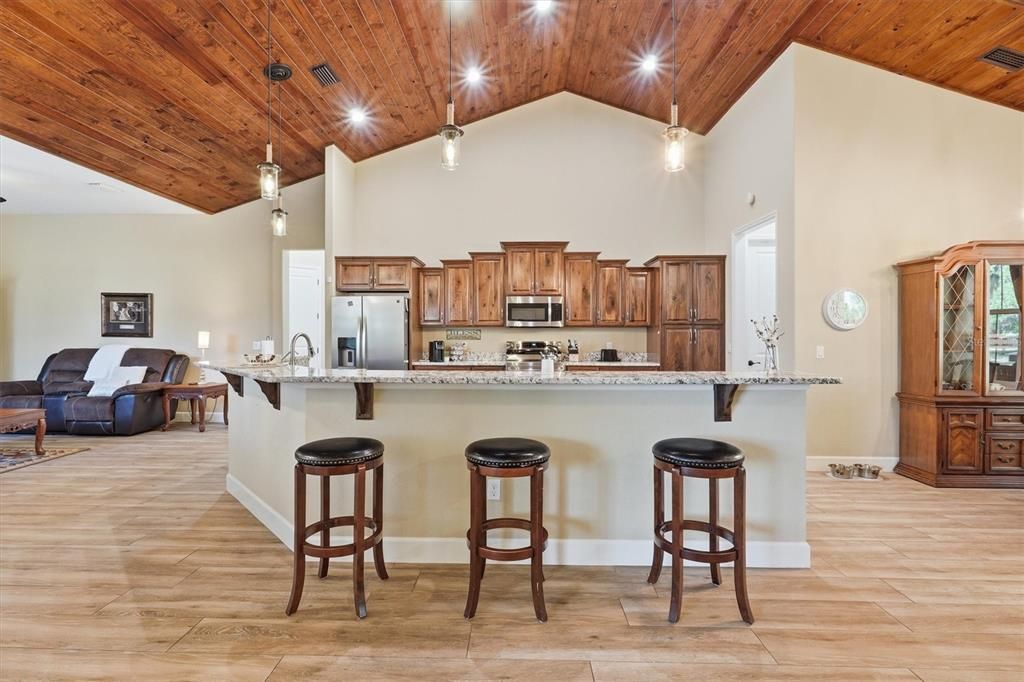 For Sale: $950,000 (3 beds, 2 baths, 2060 Square Feet)