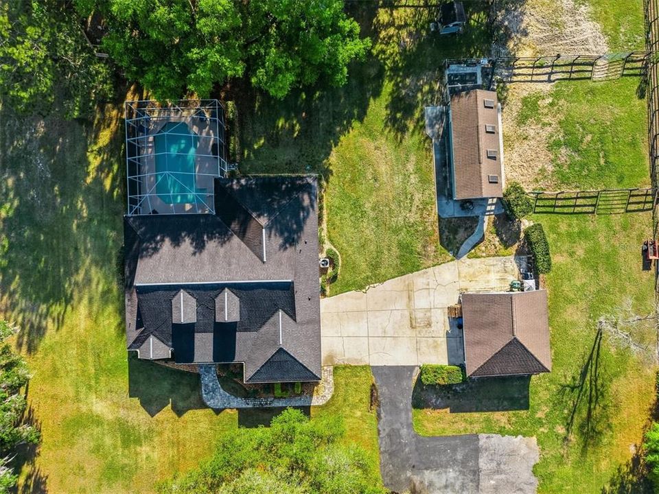 For Sale: $950,000 (3 beds, 2 baths, 2060 Square Feet)