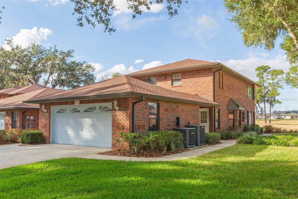 Active With Contract: $2,400 (3 beds, 3 baths, 2260 Square Feet)