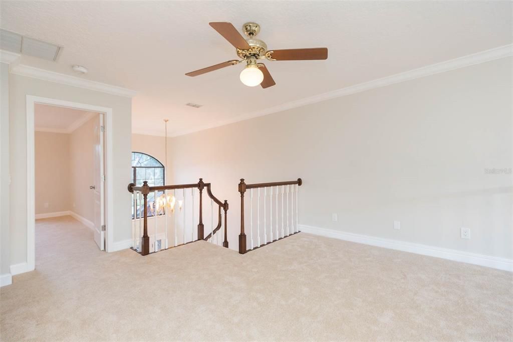 Active With Contract: $2,400 (3 beds, 3 baths, 2260 Square Feet)