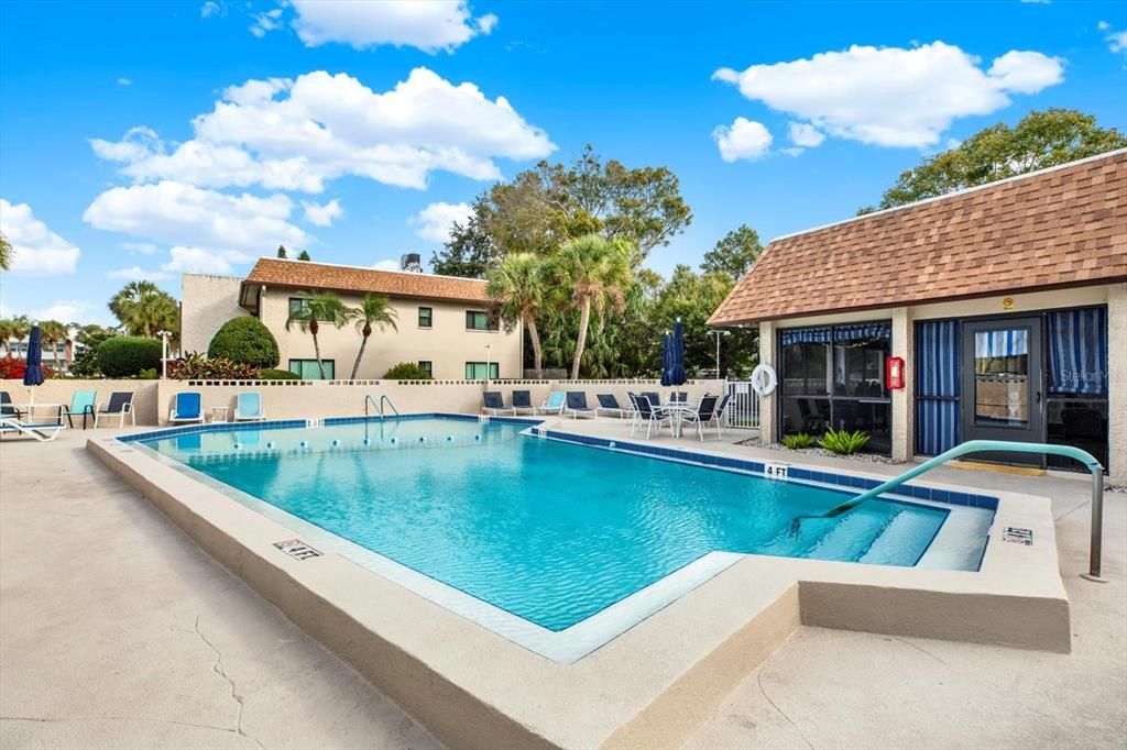 Activo con contrato: $115,000 (1 camas, 1 baños, 640 Pies cuadrados)