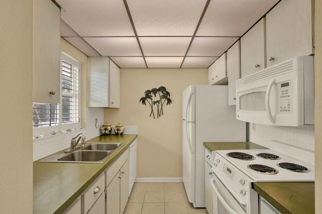 Activo con contrato: $115,000 (1 camas, 1 baños, 640 Pies cuadrados)