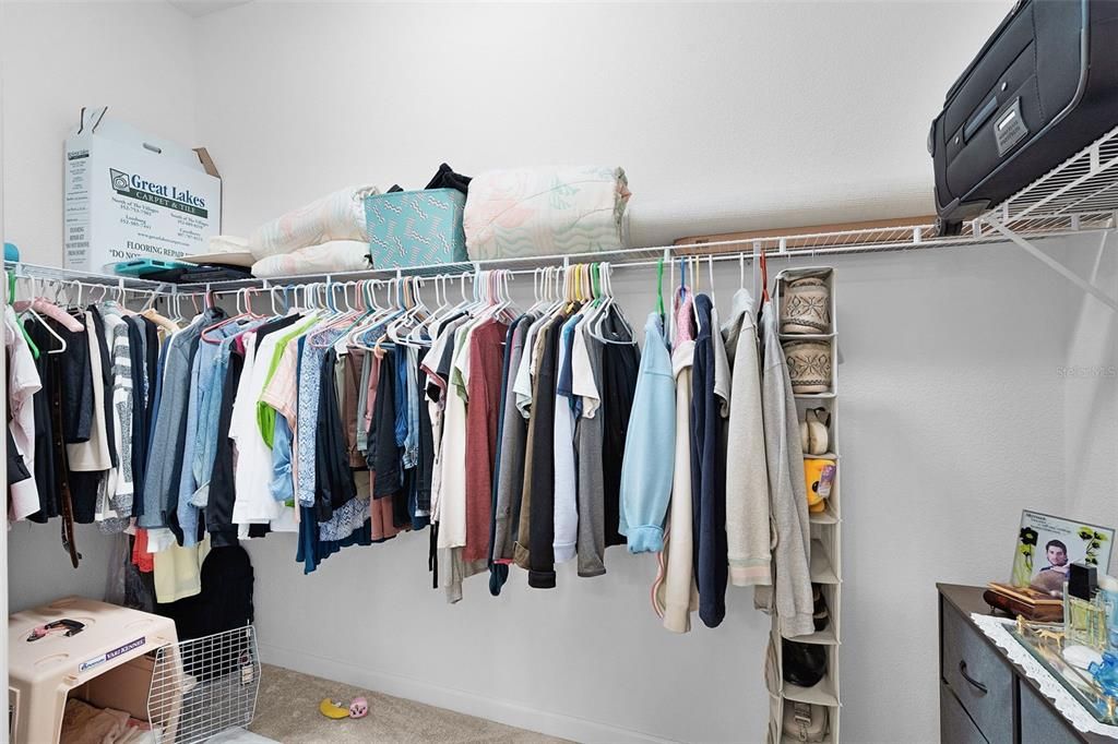 На продажу: $290,000 (2 спален, 2 ванн, 1227 Квадратных фут)