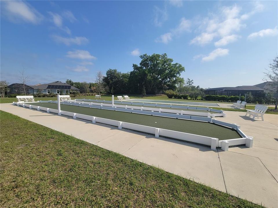 На продажу: $290,000 (2 спален, 2 ванн, 1227 Квадратных фут)