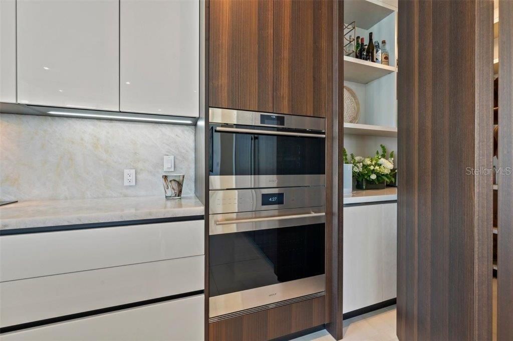 For Sale: $5,995,000 (4 beds, 4 baths, 3576 Square Feet)