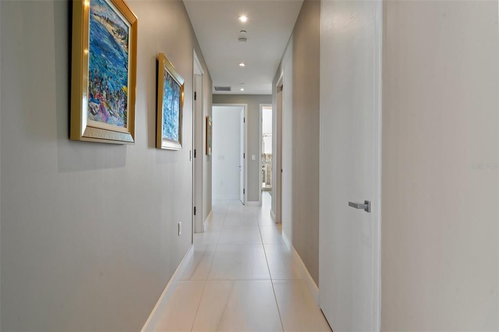 For Sale: $5,995,000 (4 beds, 4 baths, 3576 Square Feet)