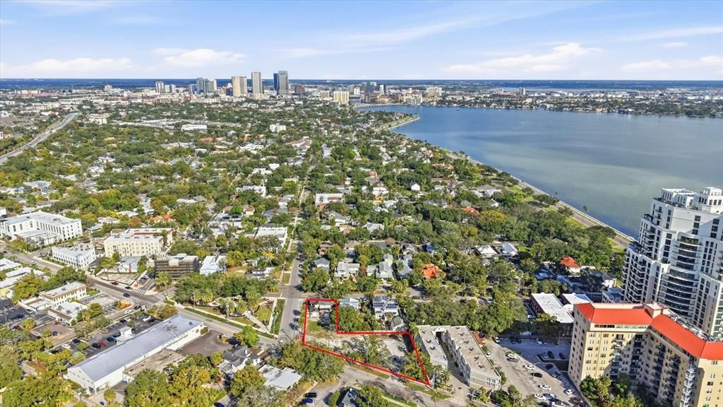 На продажу: $4,295,000 (3 спален, 2 ванн, 2550 Квадратных фут)