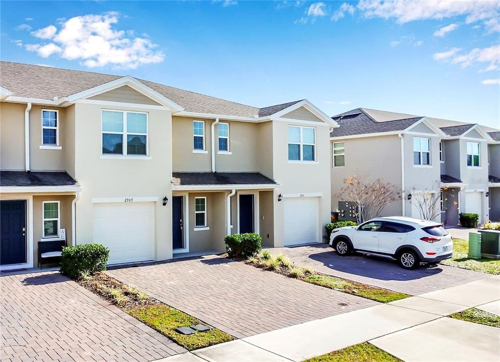 На продажу: $271,500 (3 спален, 2 ванн, 1452 Квадратных фут)