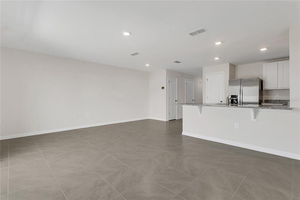 На продажу: $271,500 (3 спален, 2 ванн, 1452 Квадратных фут)