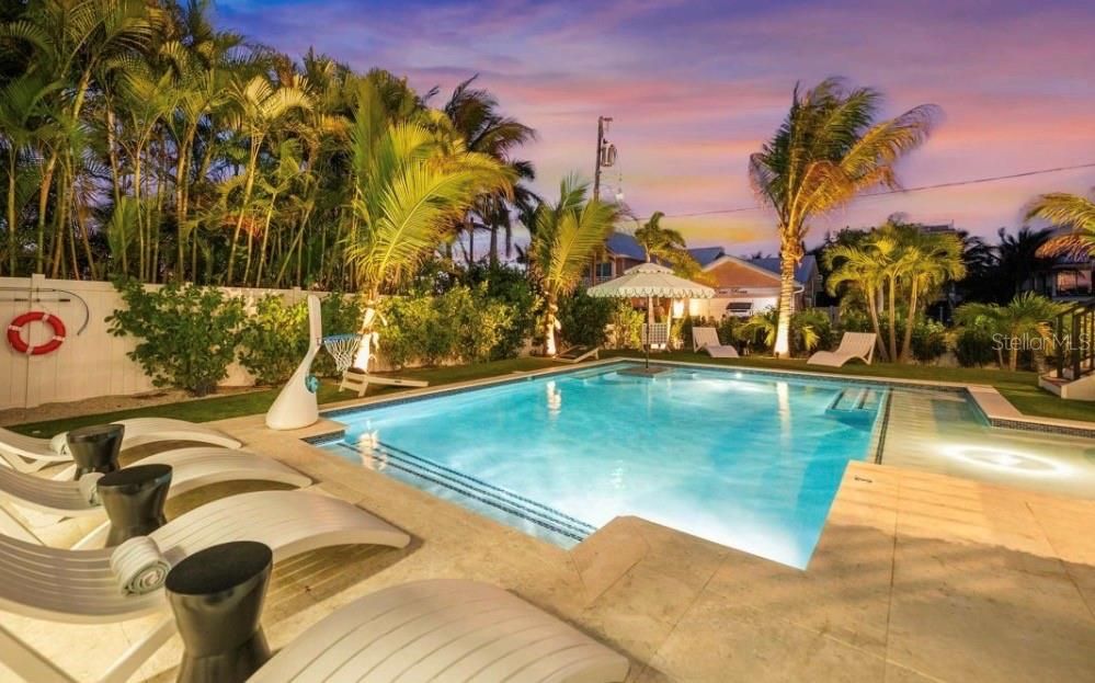En Venta: $8,900,000 (10 camas, 11 baños, 4821 Pies cuadrados)