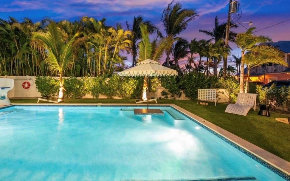 En Venta: $8,900,000 (10 camas, 11 baños, 4821 Pies cuadrados)