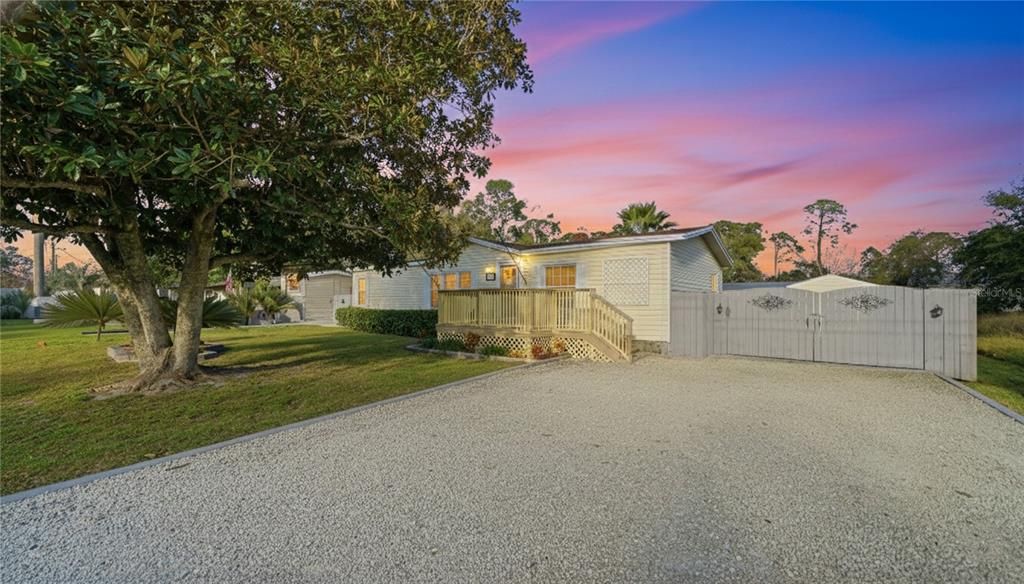 待售: $265,000 (3 贝兹, 2 浴室, 1568 平方英尺)