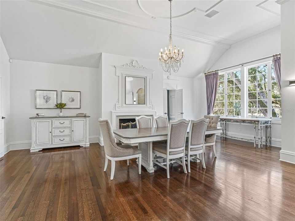 En Venta: $1,800,000 (5 camas, 6 baños, 6234 Pies cuadrados)