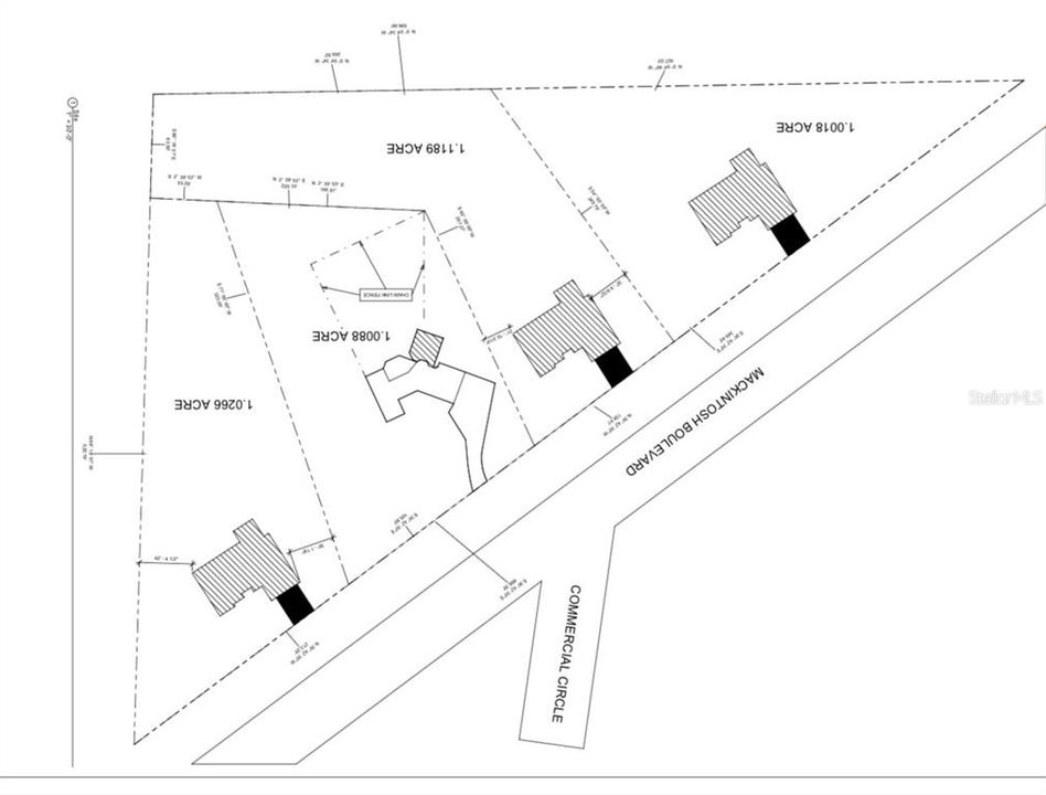 En Venta: $495,000 (3.23 acres)