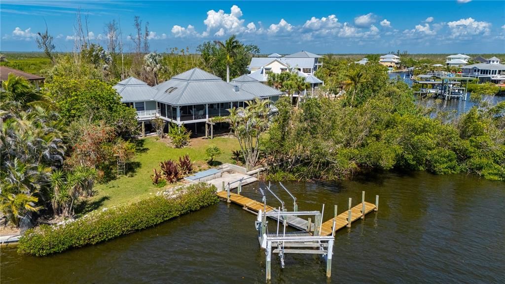 En Venta: $1,235,000 (3 camas, 2 baños, 1687 Pies cuadrados)