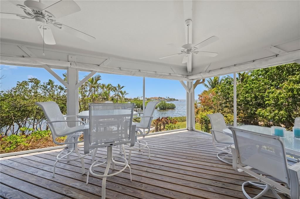 En Venta: $1,235,000 (3 camas, 2 baños, 1687 Pies cuadrados)