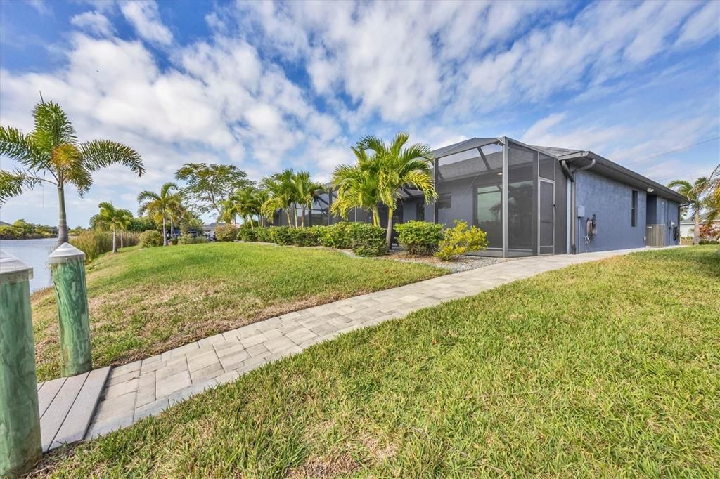 Active With Contract: $737,500 (3 beds, 2 baths, 2142 Square Feet)