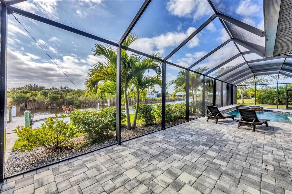 Active With Contract: $737,500 (3 beds, 2 baths, 2142 Square Feet)