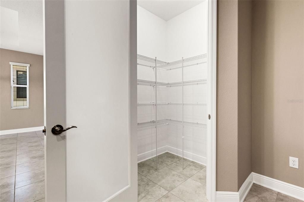 For Sale: $355,000 (3 beds, 2 baths, 1742 Square Feet)