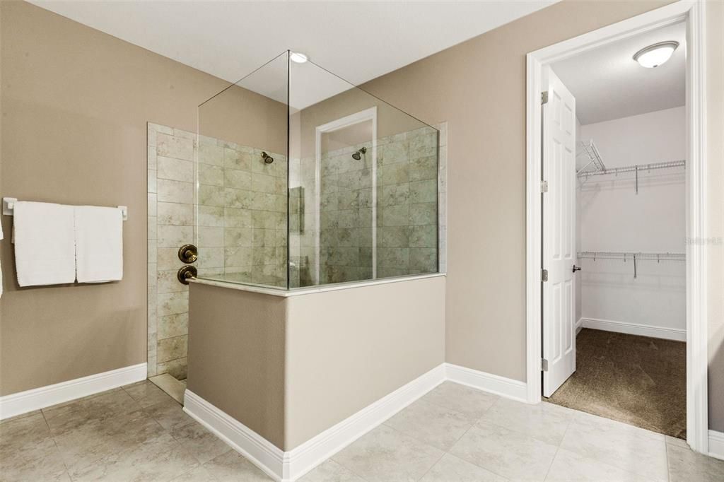 For Sale: $355,000 (3 beds, 2 baths, 1742 Square Feet)
