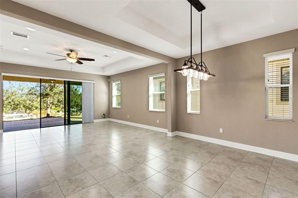 For Sale: $355,000 (3 beds, 2 baths, 1742 Square Feet)