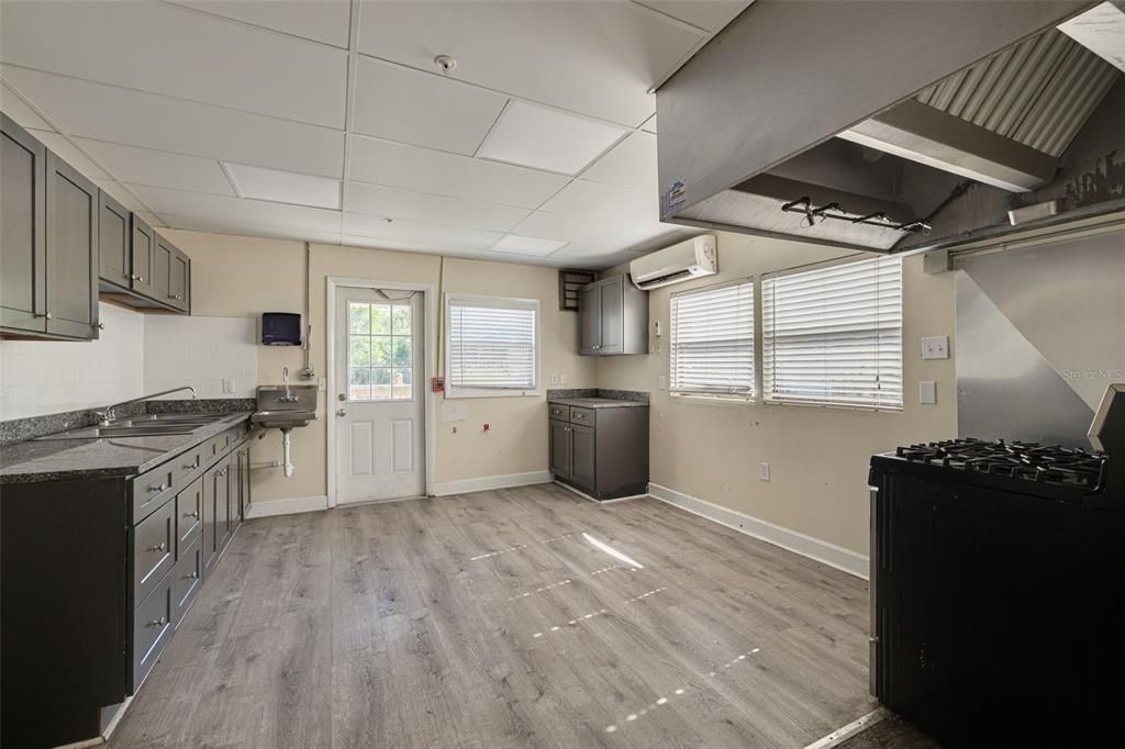 En Venta: $3,625,000 (0 camas, 0 baños, 4236 Pies cuadrados)