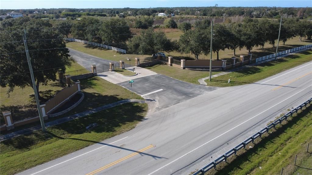 На продажу: $699,000 (9.00 acres)