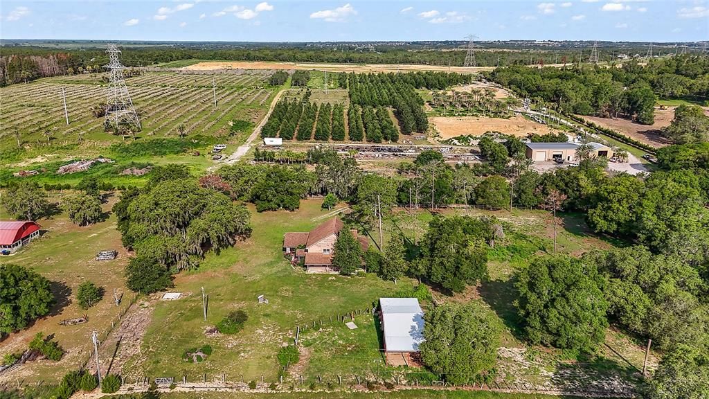 Activo con contrato: $899,999 (4.46 acres)