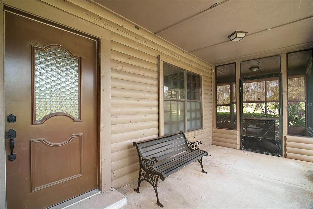 Activo con contrato: $899,999 (4.46 acres)
